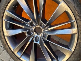ACAMAR orig.skoda Superb3V 5x112 8j x19 ET 44 VW