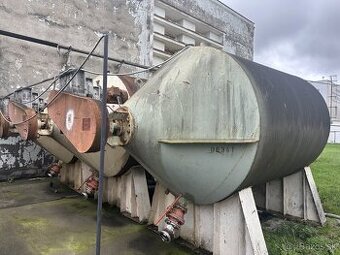 Nadrže na vino rototanky