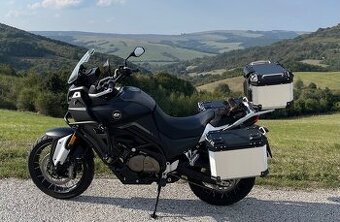 QJ Motor SVT650X 2024