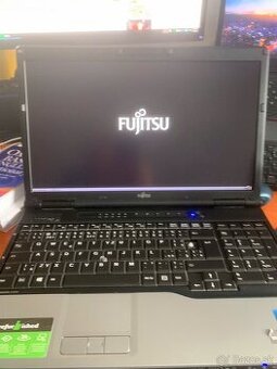 FUJITSU LIFEBOOK E752 i7 QM/ 8GB / 128SSD TOSHIBA ZA 45