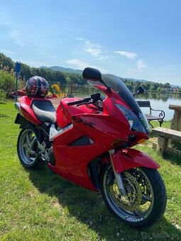 Honda vfr aj vymena