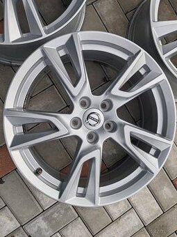 VOLVO, FORD 5X108