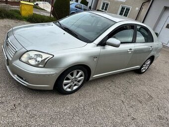 Rozpredam Avensis 2003-2008 5D 2.0 diesel 85kw