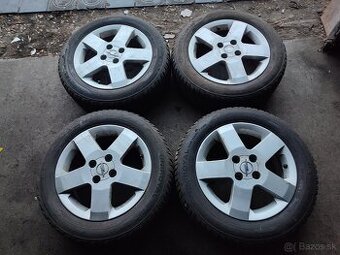 4x100 r15 185/60r15 Uniroyal