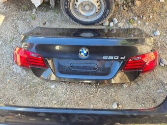Predám zadný kufor pre BMW F10 sedan