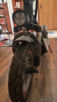 Elektrická kolobežka