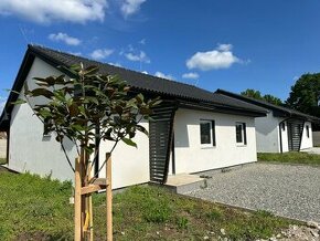 Novostavba rodinného domu v tichej časti obce Júr nad Hronom