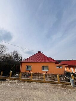 Kompletne zrekonštruovaný 3 izb. Dom,