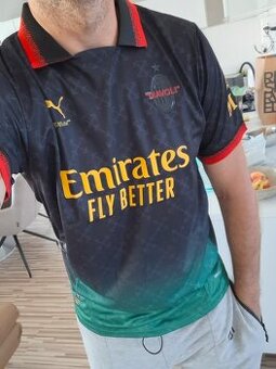 dres AC Milan