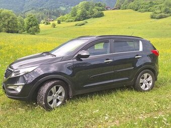 KIA SPORTAGE 2.0 CRDI 4x4 100 kw A/T automat kup.v SR