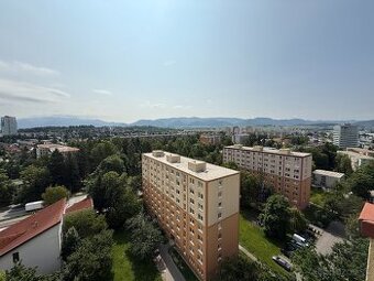 BYT 2+1, Žilina - Hliny VII , ul. Gabajová, 55m², Balkón