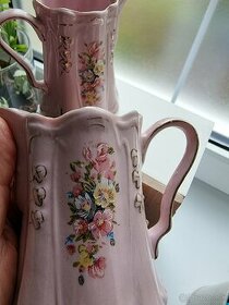 Ružový porcelán