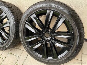 ALMERE22 GRAU ARTEON R-LINE VW Passat B8 5x112 8 x18 ET 40