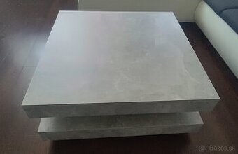 Mramorový otočný stôl