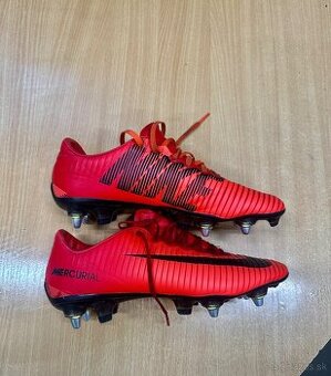Kopačky Nike Mercurial Vapor XI SG