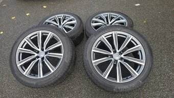 21"alu design AUDI Q8 se zimními pneu 285/45R21 Continental