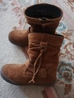 Prechodné čižmičky veľkosť 27