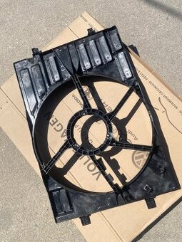 Kryt ventilátora AUDI VW 5Q0121205AQ