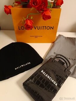 Zimná čiapka balenciaga