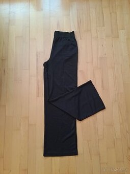 cierne siroke nohavice