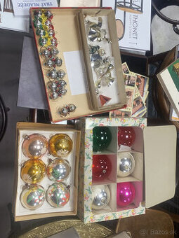 Retro vianočné ozdoby rôzne