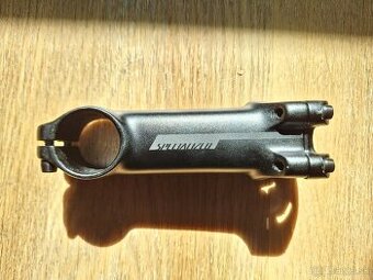 Predstavec 100mm 7° Specialized