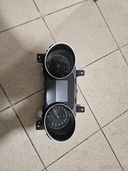 CLUSTER Kia Ceed SW 2024