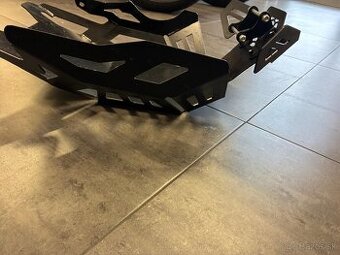 kryt motora Honda Transalp 700