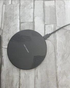Predam bezdrotovu nabijacku na mobilny telefon