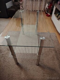 Konferenčný stolík