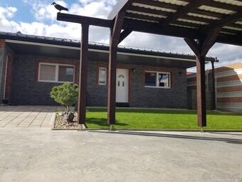 Predám zaujímavú nehnuteľnosť - Pezinok/Limbach.