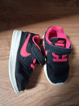 Nike tenisky vd 13cm