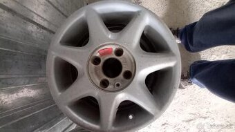 4x108 r15 Ford Centra