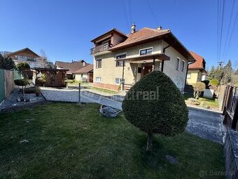 Rodinný dom s udržiavanou záhradou a garážou v super…