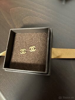 Zlaté náušnice CHANEL