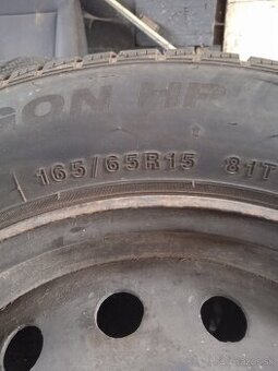 Predám zimné pneumatiky 165/65r15