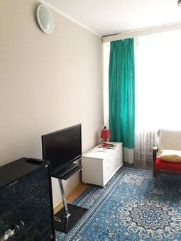 Prenajmem izbu v centre Žiliny