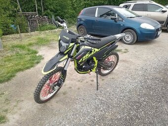 Enduro ASIX Lizzard 300cc