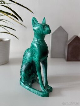 Malachitová soška Bastet - ochrana pred žiarením - čitaj…