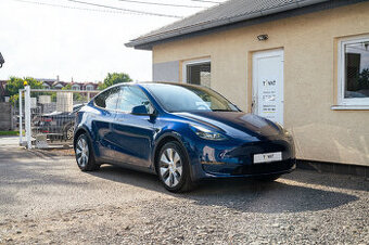 Tesla Model Y LONG RANGE-DUAL MOTOR 4WD - 1