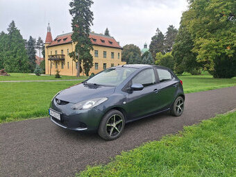 Mazda 2 1.3i