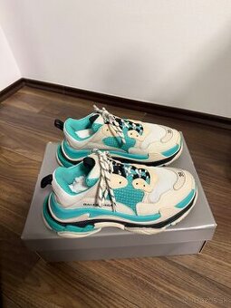 Balenciaga Triple S tenisky