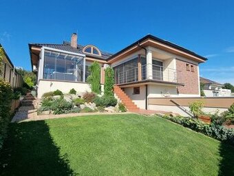 PREDAJ - Exkluzívny rodinný dom - Nitra, Zobor