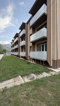 —ZNOVA V PONUKE — NA PREDAJ slnečný 2i byt VALASKÁ