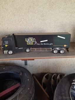 USA truck kamióny kov