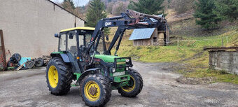 Predám traktor John Deere 1950 s celným nakladacom 40km/hod