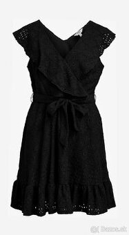 Čierne letné šaty