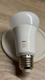 Smart žiarovka Philips Hue White and Color 9.5W 806lm
