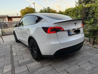 Tesla model Y Performance 10/2022 , 393 KW