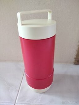 Retro termoska na zmrzlinu